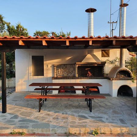 Hotel Pefko Neos Marmaras Luaran gambar