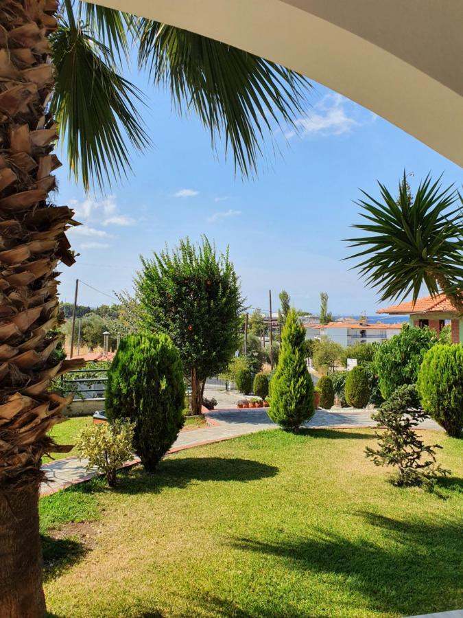 Hotel Pefko Neos Marmaras Luaran gambar